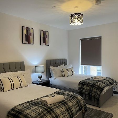 The Godfreys, Edinburgh Way, Harlow Extérieur photo