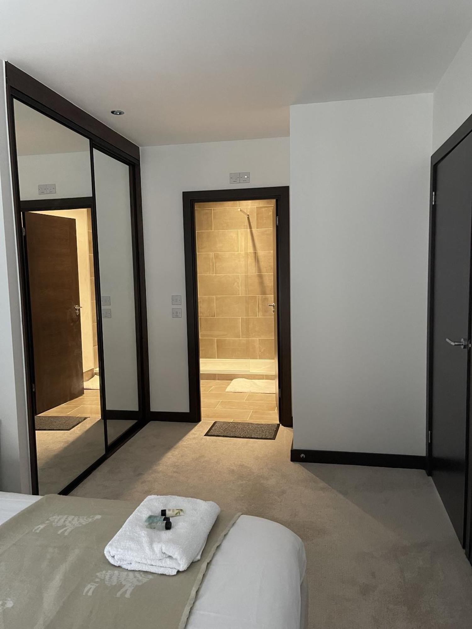 The Godfreys, Edinburgh Way, Harlow Extérieur photo
