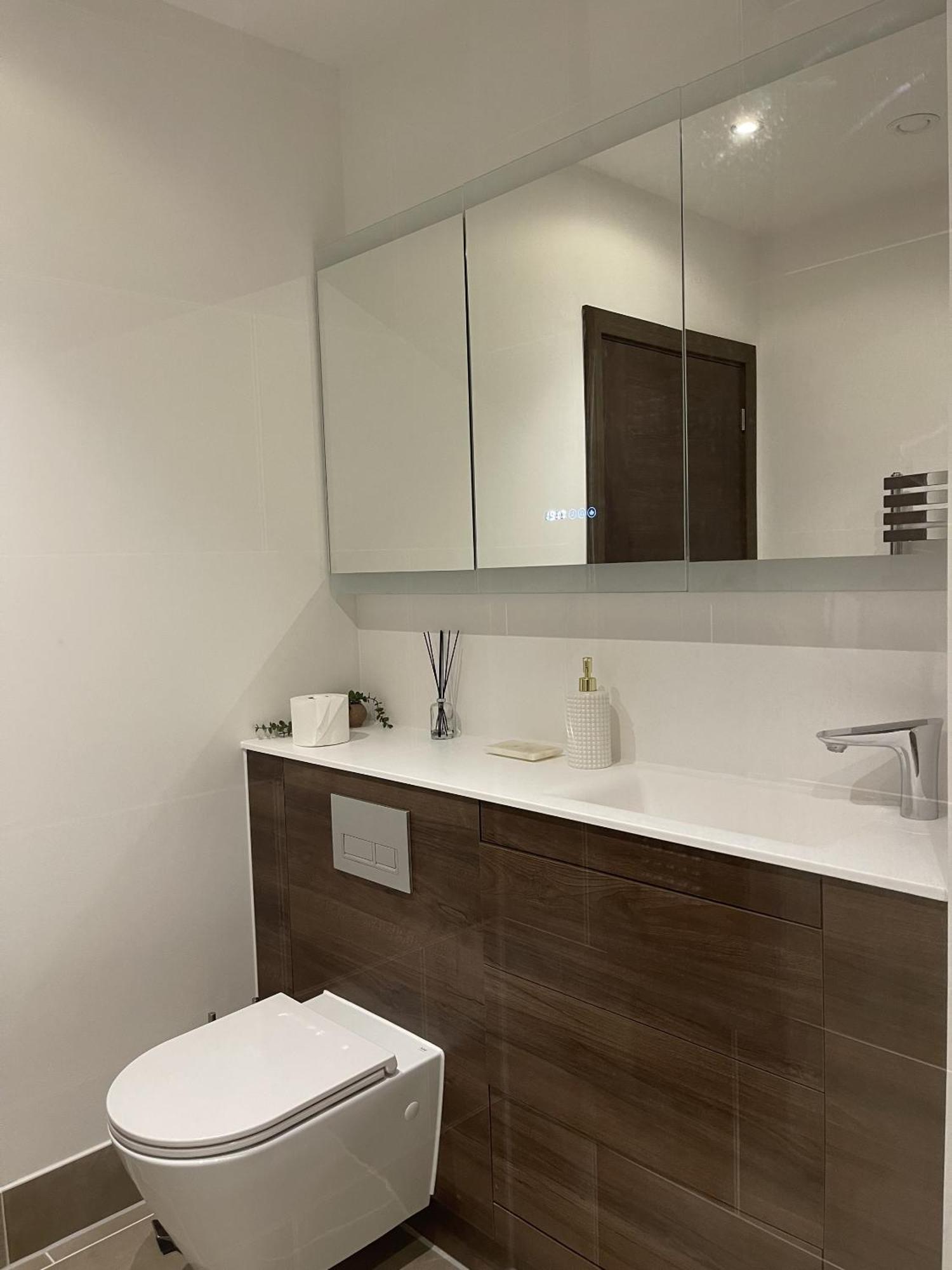 The Godfreys, Edinburgh Way, Harlow Extérieur photo