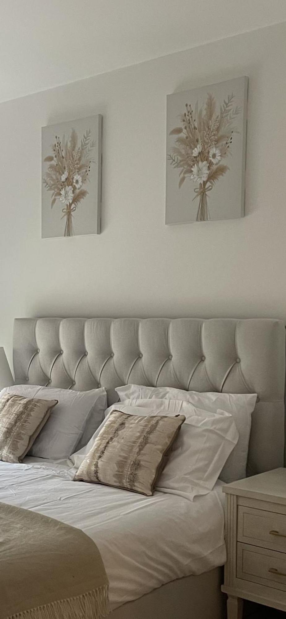 The Godfreys, Edinburgh Way, Harlow Extérieur photo